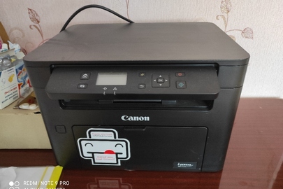 Багатофункціональний пристрій Canon MF113w, чорного кольору, вживаний