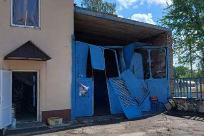 Іпотека. Нежитловий об'єкт загальною площею 6752,7 кв.м, що знаходиться за адресою: Харківська область, Ізюмський (колишній Балаклійський) район, село Мілова, вулиця Шкільна, буд. 21-А