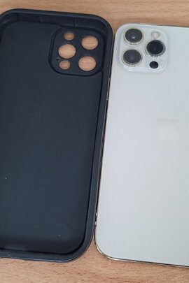 Конфісковане майно за рішенням суду: мобільний телефон марки «IPhone 12 Pro Max», б/в