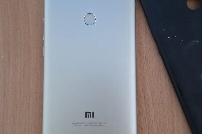 Конфісковане майно за рішенням суду: мобільний телефон «Xiaomi» модель «MIMAX2», IMEI: 865902035015164, б/в