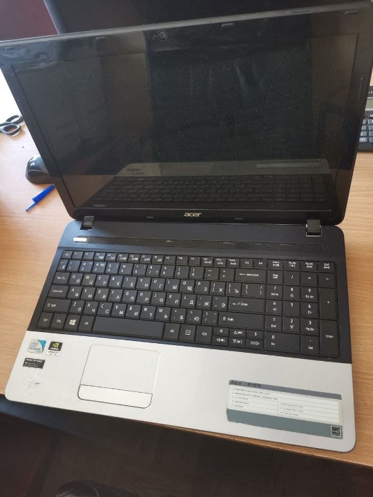 Ноутбук ASER ASPIRE E1, модель Q5WPH, чорного кольору, б/в