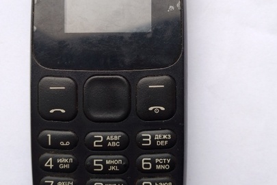 Мобільний телефон NOMI, чорного кольору, 1 шт., бувший у використанні