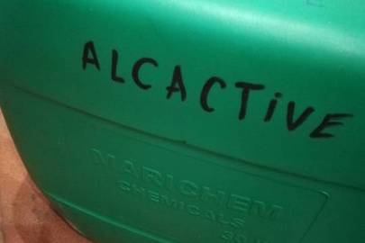 Хімічна речовина з маркуванням "Alcactive Liquid", 30 літрів