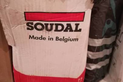 Монтажна піна з маркуванням "Soudal", 60 балонів ємністю по 750 мл