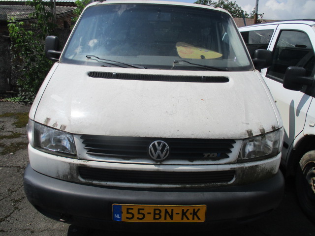 Автомобіль Volkswagen Transporter T4, 2003 р. в., реєстраційний номер 55-BN-KK, № кузова: WV1ZZZ70Z3X102279 