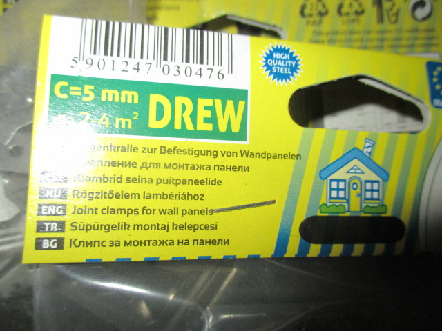 Кріплення для монтажу панелей “DREW” в кількості 1257 упаковок