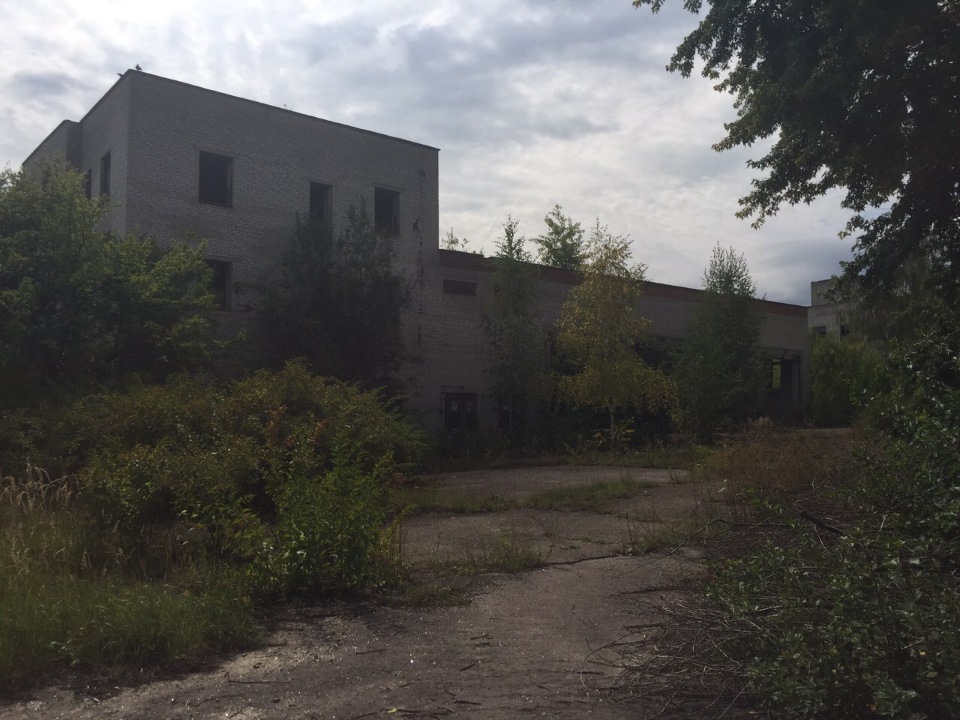 Іпотека. Насосна станція очищення води /літер А-3/, з/п 1952,7 кв. м та земельна ділянка, площею 0,6226 га, К/Н 0710400000:13:004:0032, за адресою: Волинська обл., м.Ковель, вул.Варшавська, 1