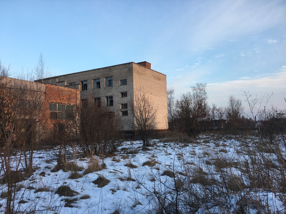 Комплекс будівель і споруд, загальною площею 6829,10 кв. м та земельна ділянка, площею 5,4548 га, К/Н 0710400000:41:010:0092, за адресою: Волинська обл., м.Ковель, вул.Анатолія Грищенка, 11