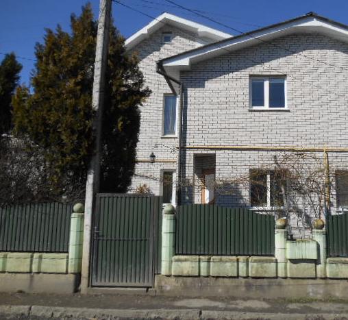 38/100 ідеальної частки в новоствореному об’єкті нерухомого майна, а саме в квартирі № 1, загальною площею 171,9 кв. м, за адресою: Волинська обл., м. Ковель, вул.Набережна, 6