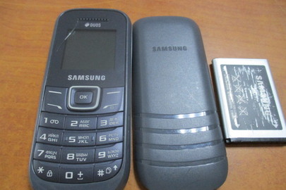 Мобільний телефон "Самсунг" GT-E1202і, б/в