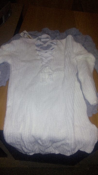 Кофти жіночі в кількості 20 шт.