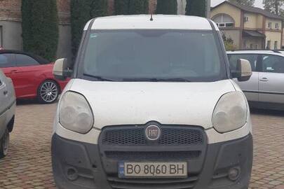 Транспортний засіб FIAT DOBLO, білого кольору, 2012 р.в., реєстраційний номер ВО8060ВН, кузов № ZFA26300009205156