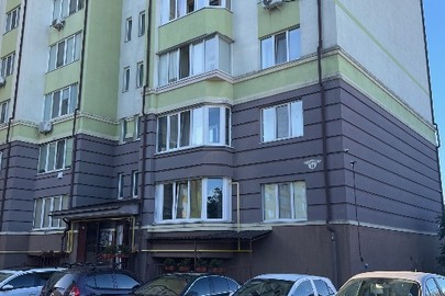 Нежитлове приміщення, загальною площею 5 кв.м, що знаходиться за адресою: Київська обл. Вишгородський район, с. Нові Петрівці, вул. Петрівська, буд. 11, приміщення 115