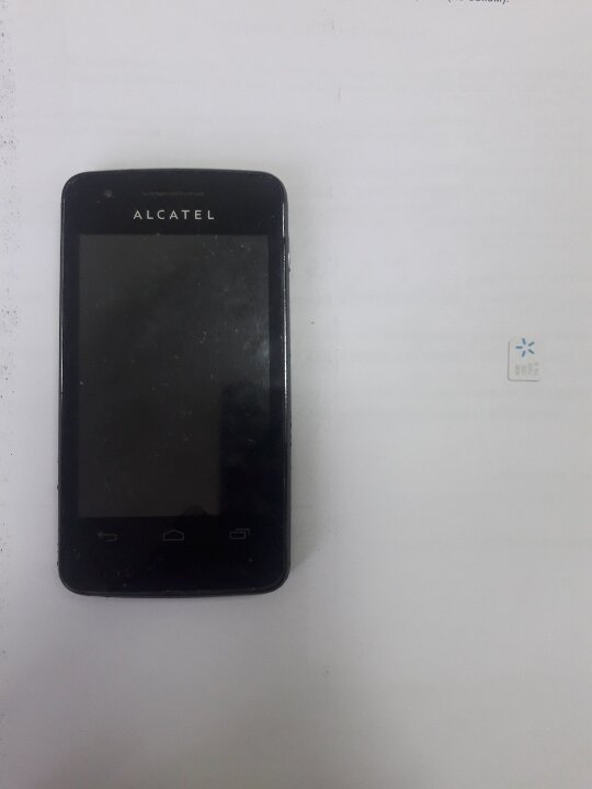 Мобільний телефон марки «Alkatel», сім-карта оператора мобільного зв'язку «Київстар»