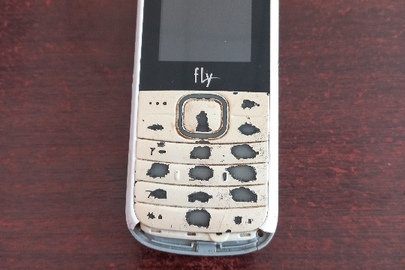 Мобільний телефон "FLY-DS103D", бувший у використанні