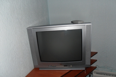 Телевізор марки "JVC" модель AV-2135ЕЕ, бувший у використанні, сірого кольору