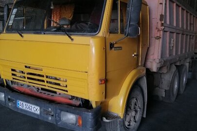 Транспортний засіб: КАМАЗ 54112, спеціалізований вантажний самоскид, 1989 р.в., ДНЗ АВ5062СК, номер кузова XTC541000K0193746