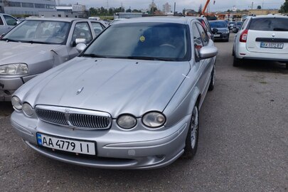 Транспортний засіб - автомобіль марки JAGUAR, модель X-TYPE, шасі (кузов, рама) SAJAA51L36WE88149, 2006 року випуску, тип - ЗАГАЛЬНИЙ ЛЕГКОВИЙ - ЗАГАЛЬНИЙ СЕДАН - В, колір - СІРИЙ, державний номер АА4779ІІ