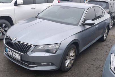 Транспортний засіб - автомобіль марки SKODA, модель SUPERB, кузов № Y6UAL8NP1GB300211, номер шасі (рама) TMBAL8NP1GB300211, 2016 р.в., тип – ЗАГАЛЬНИЙ ЛЕГКОВИЙ СЕДАН, колір – СІРИЙ, державний номер АН7214ІТ