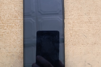 Конфіскація майна за рішенням суду: мобільний телефон марки «Redmi» модель 7A, чорного кольору, з сім-картками Lifecell та Vodafone, стан б/в