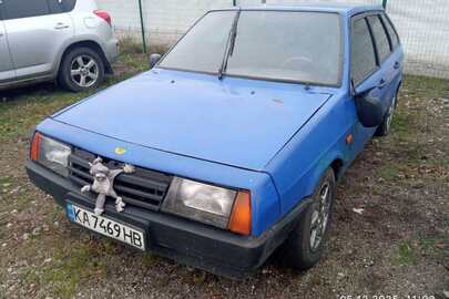 Легковий автомобіль марки ВАЗ, модель 2109, 1988 рік випуску, колір: синій, реєстраційний номер KA7469HB, VIN: XTA210900J0371622