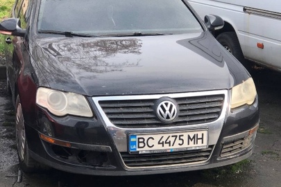 Транспортний засіб марки VOLKSWAGEN, модель Passat, 2007 р. в., ДНЗ ВС4475МН, чорного кольору, номер кузова: WVWZZZ3CZ7E229728