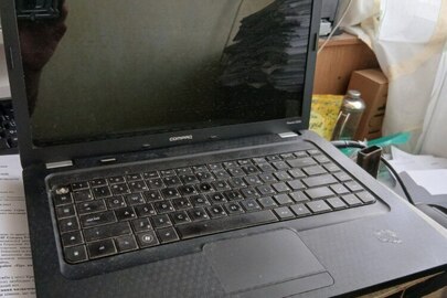 Конфіскація майна за рішенням суду: Ноутбук марки "HP Compaq Presanio CQ56" з зарядним пристроєм, б/в