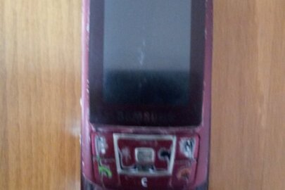 Мобільний телефон марки SAMSUNG D900