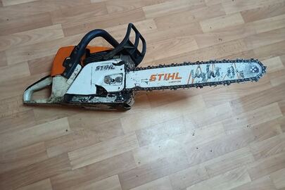 Конфісковане майно за рішенням суду: ланцюгова пилка марки «STIHL MS361»чорного - помаранчевого кольору в неробочому стані