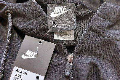 Спортивний костюм, т/м «Nike» колір чорний, розмір – S, новий