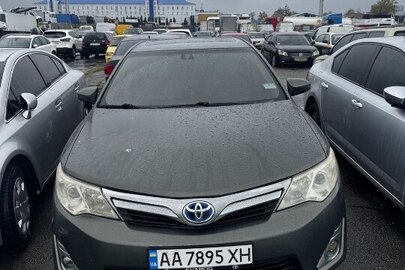 Автомобіль марки TOYOTA, модель: CAMRY, колір: сірий, реєстраційний номер АА7895ХН, рік виробництва: 2014, VIN - 4T1BD1FK9EU116563