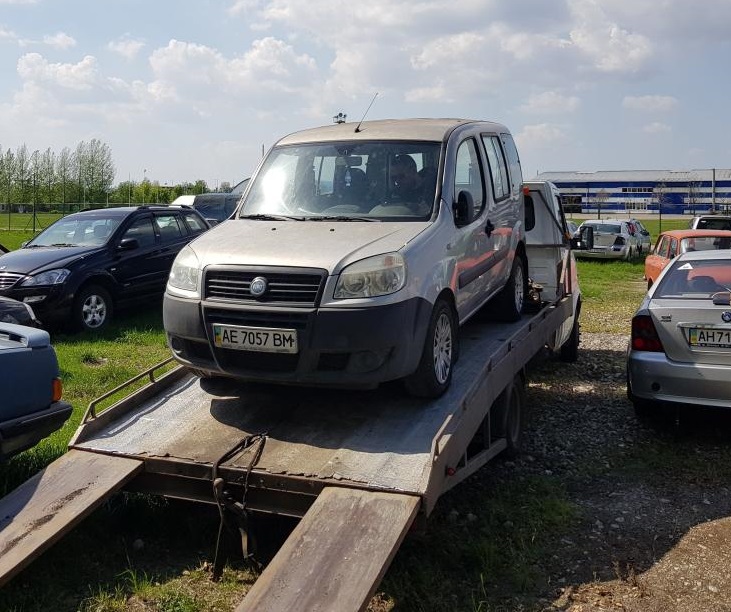 Автомобіль марки FIAT модель DOBLO, 2007 р.в., номер VIN: ZFA22300005514972, д/н АЕ7057ВМ