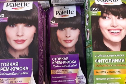 Фарба для волосся "Schwarzkopf Palette" в асортименті у кількості 17 шт.