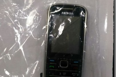 Мобільний телефон Nokia 6233
