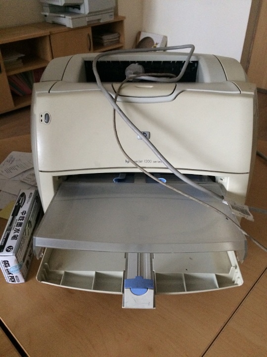 Принтер НР - 1200