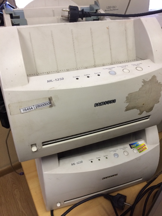 Принтер Samsung-1250 в кількості 3 шт.
