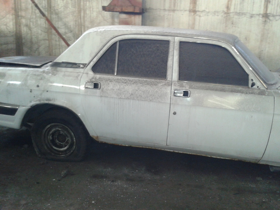 Легковий автомобіль ГАЗ 3110, 2000 р.в., номер шасі: Y7F31100010002257, номер кузова: 311000Y0408010, д/н 31601ЕВ