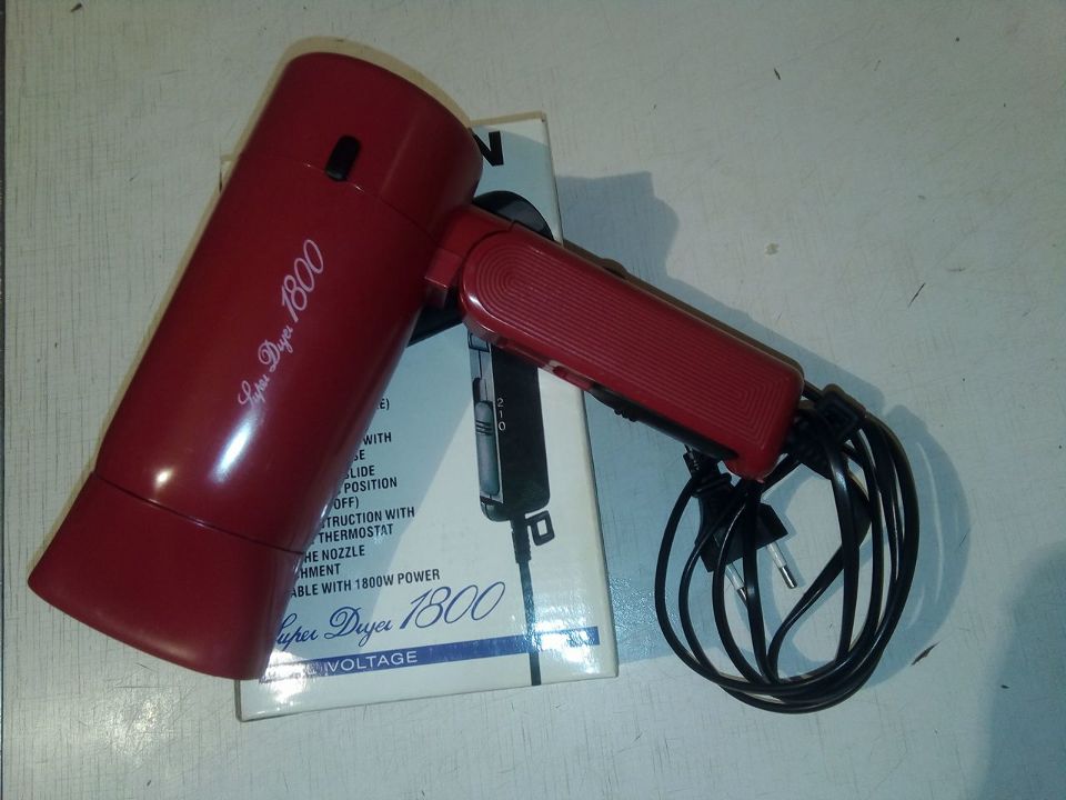 Фен Super Dryer 1800 фірми Grown для волосся