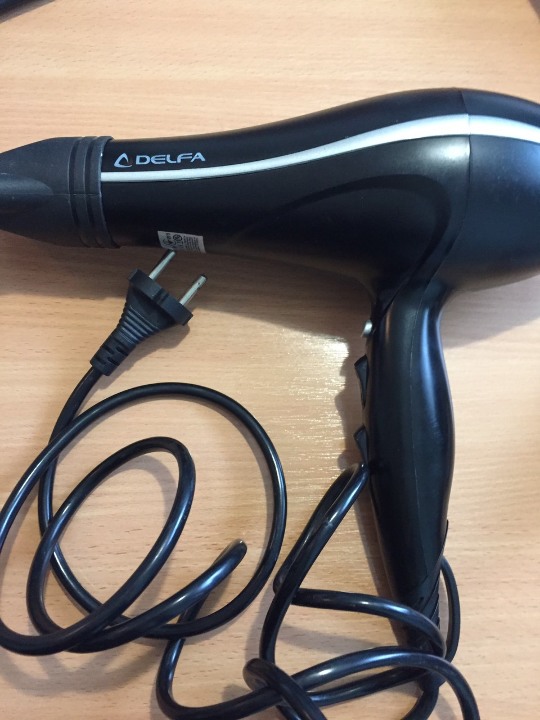 Фен для волосся DELFA