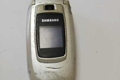 Мобільний телефон Samsung Х670