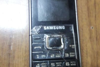 Мобільний телефон Samsung GT-E 1182 imei 1: 352160/05/105009/0  imei 2: 352161/65/105009/8 