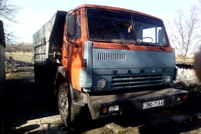 Вантажний автомобіль марки КАМАЗ 55111, 1989 р.в., номер VIN: XTC551110K0007064, номер кузова: 1120747, номерний знак: 28071АА