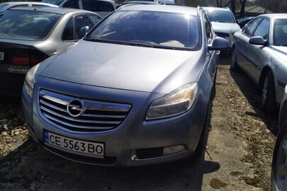 Легковий автомобіль марки "Opel", модель "Insignia", 2009 року випуску, реєстраційний номерний знак України СЕ5563ВО, кузов № W0LGM87HX91069684, сірого кольору