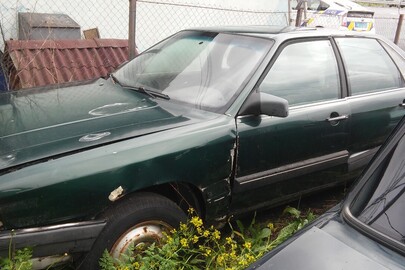 Легковий автомобіль AUDI 100 1.8, 1983 року випуску, зеленого кольору, ДНЗ 84293МА, № кузова WAUZZZ44ZDN054507