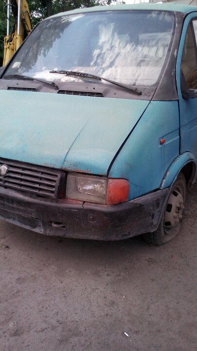 Автомобіль марки ГАЗ, модель Т-95-3302, тип вантажний, номер кузова ХТН330210S1555308, рік випуску 1975, ДНЗ СА6290АІ, синього кольору