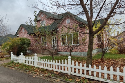 ІПОТЕКА. Садовий будинок, заг. пл. 226,5 кв.м. та земельна ділянка, пл. 0,0954 га, К.Н. 3221486900:04:003:0048, які знаходяться за адресою: Київська обл., Фастівський р-н, Порадівський старостинський округ, "Озерний Хутірець" садово-дачний квартал, буд. 8