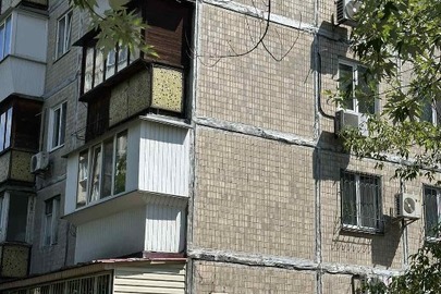 1/6 частини квартири № 21, загальною площею 46,20 кв.м., за адресою: м. Київ, бул. Верховної Ради, буд. 23-А