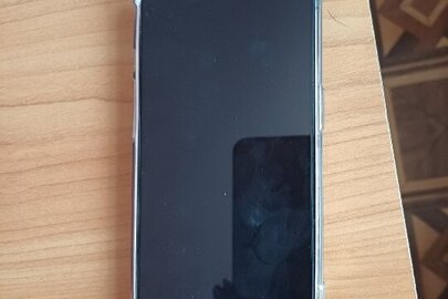 Конфісковане майно за рішенням суду: мобільний телефон TM «Iphone» 13 Pro 512 Gb, imei 1: 350165051686787, imei 2: 350165051736566, з мобільним номером +380665200427, б/в