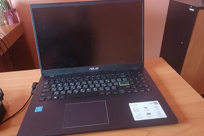 Конфісковане майно за рішенням суду: ноутбук TM «Asus» E510M, s/n: MANOCX02816640E б/в