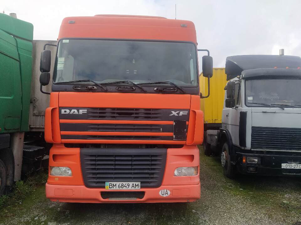 Сідловий тягач DAF 95 XF 430, 2005 року випуску, реєстраційний номер ВМ6849АМ, номер кузова (шасі)  №XLRTE47XS0E705276